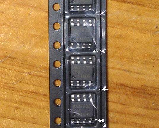 monitor IC MAX1232ESA SOP8 Supervisory Circuits MAX1232 chip package ...